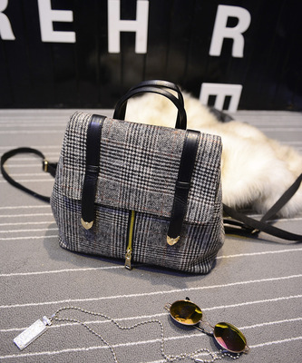 廠家供應 英倫格子雙肩包帆布書包秋冬新款熱賣學生背包 現(xiàn)貨批發(fā) - 廠家供應 英倫格子雙肩包帆布書包秋冬新款熱賣學生背包 現(xiàn)貨批發(fā)廠家 - 廠家供應 英倫格子雙肩包帆布書包秋冬新款熱賣學生背包 現(xiàn)貨批發(fā)價格 - 保定白溝新城益輝箱包皮具銷售處 - 